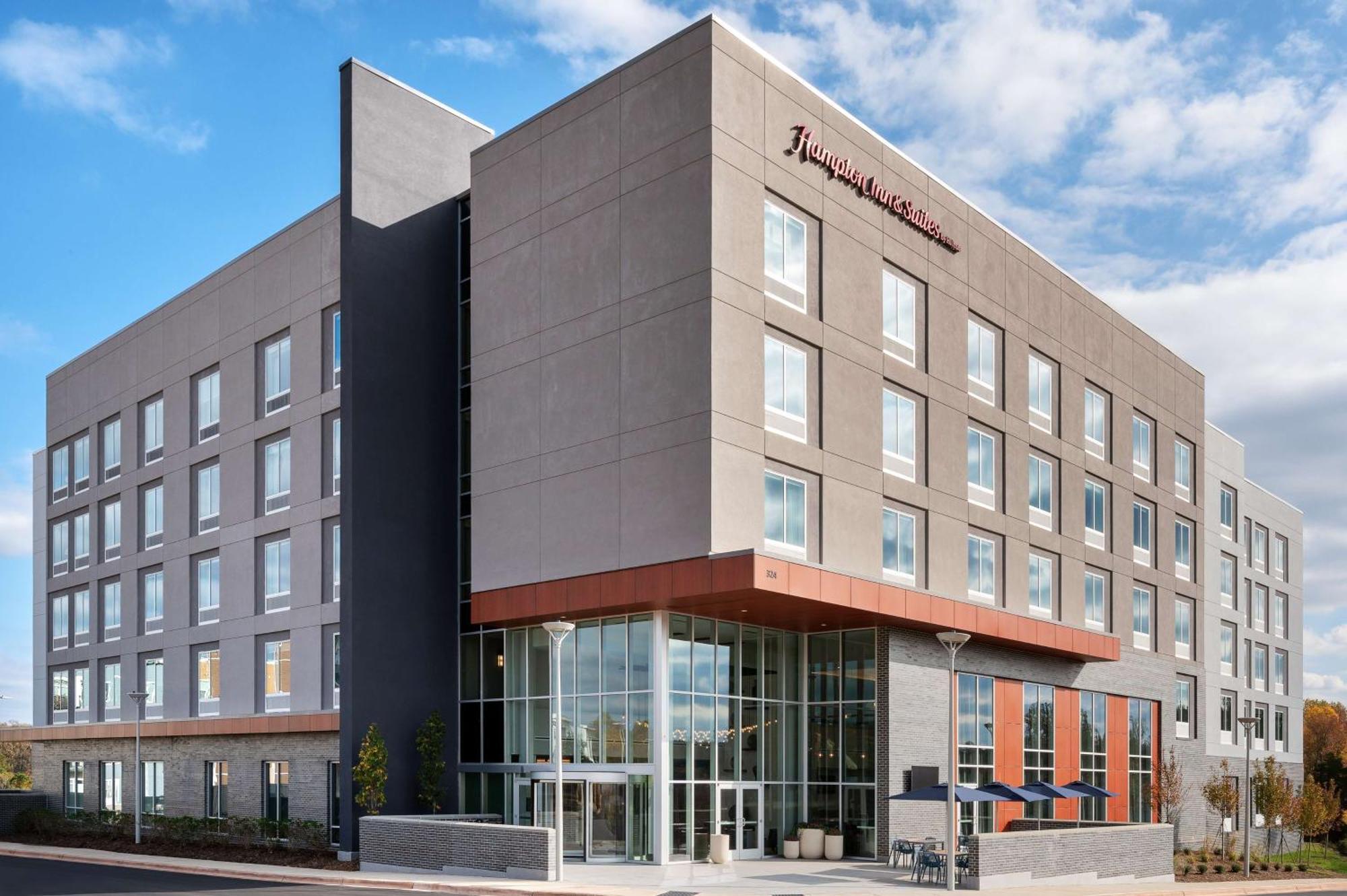 Hampton Inn & Suites By Hilton Pittsboro Exterior foto